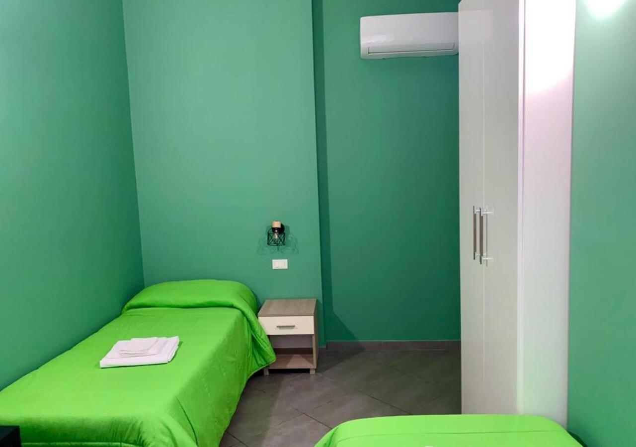 Oasi Del Turista Lägenhet Palermo Exteriör bild